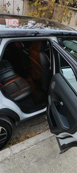 لاند روفر رانج روڤر إيفوك